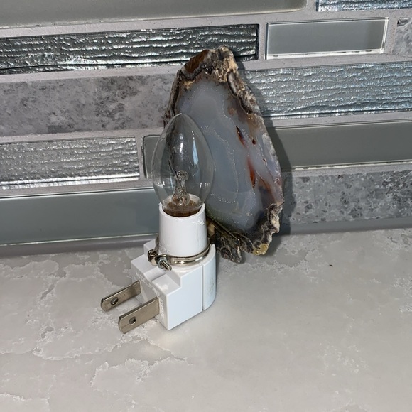 Hand cut and polished rock night light - Picture 3 of 6